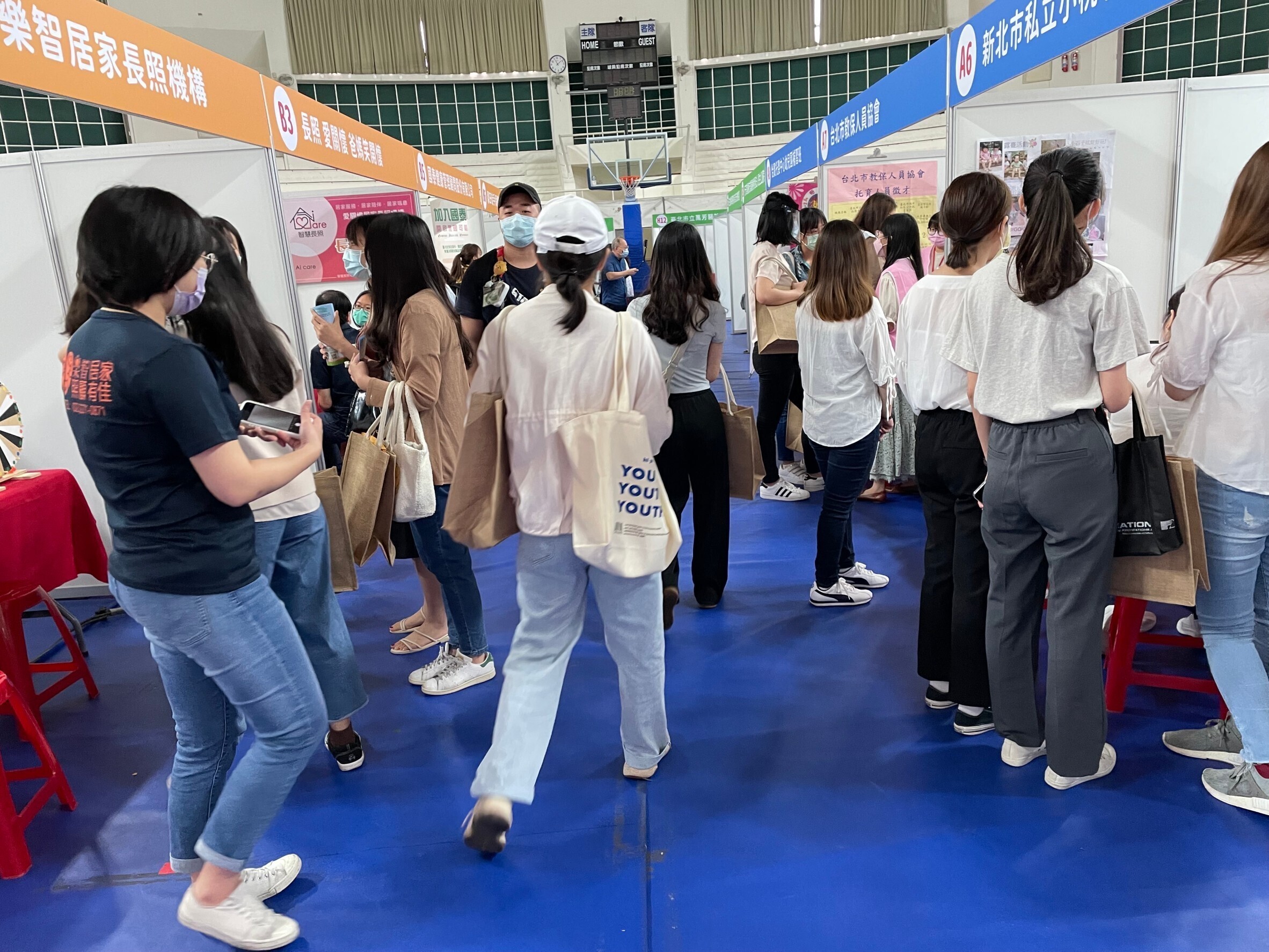  學生踴躍參與